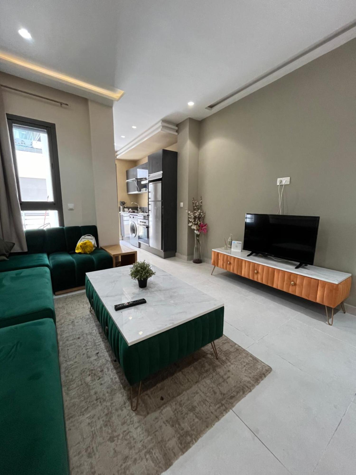 Luxury Appartement In Heart Of Casablanca Maarif Екстериор снимка
