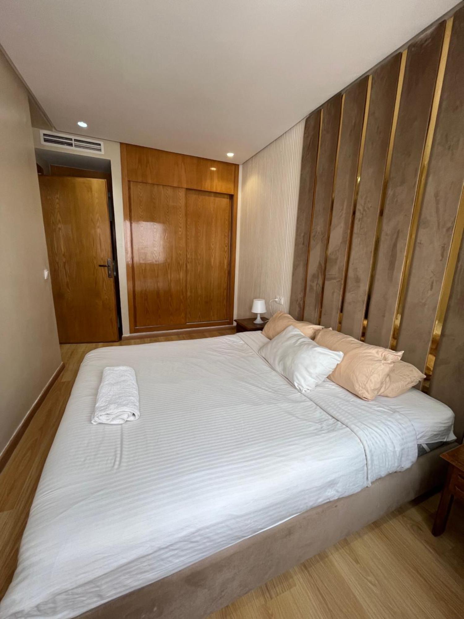 Luxury Appartement In Heart Of Casablanca Maarif Екстериор снимка