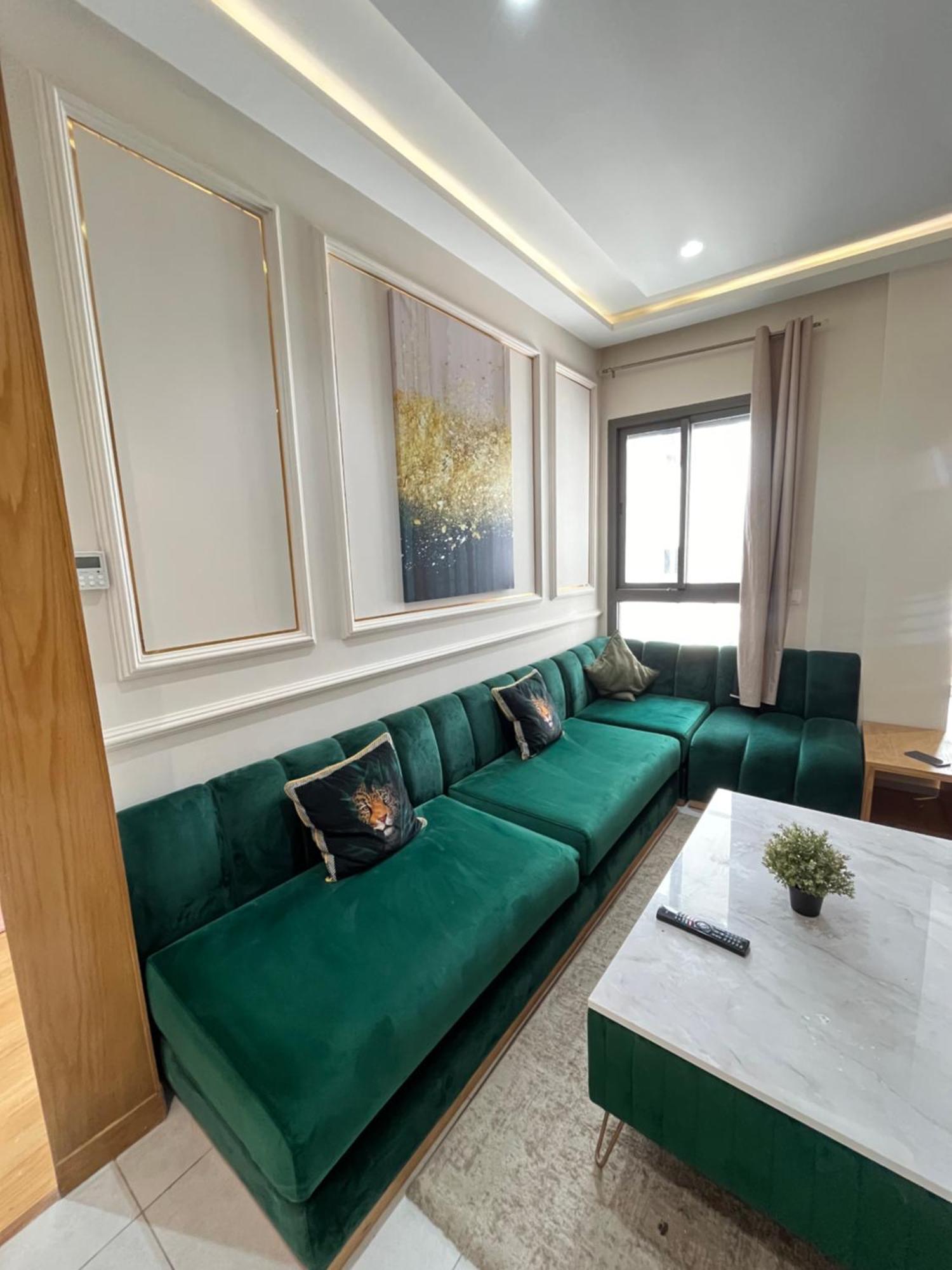 Luxury Appartement In Heart Of Casablanca Maarif Екстериор снимка